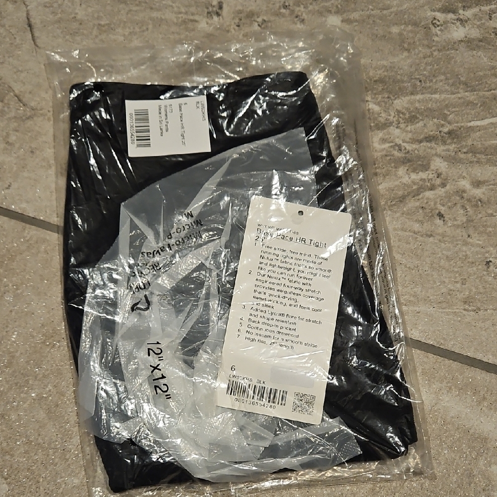 Lululemon Base Pace High-Rise Tight 25” – Black (Size 6, NWT)